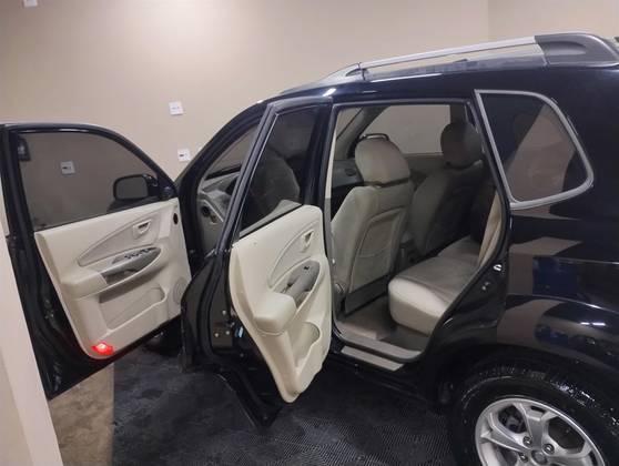 HYUNDAI TUCSON 2.0 MPFI GLS 16V 143CV 2WD GASOLINA 4P AUTOMÁTICO